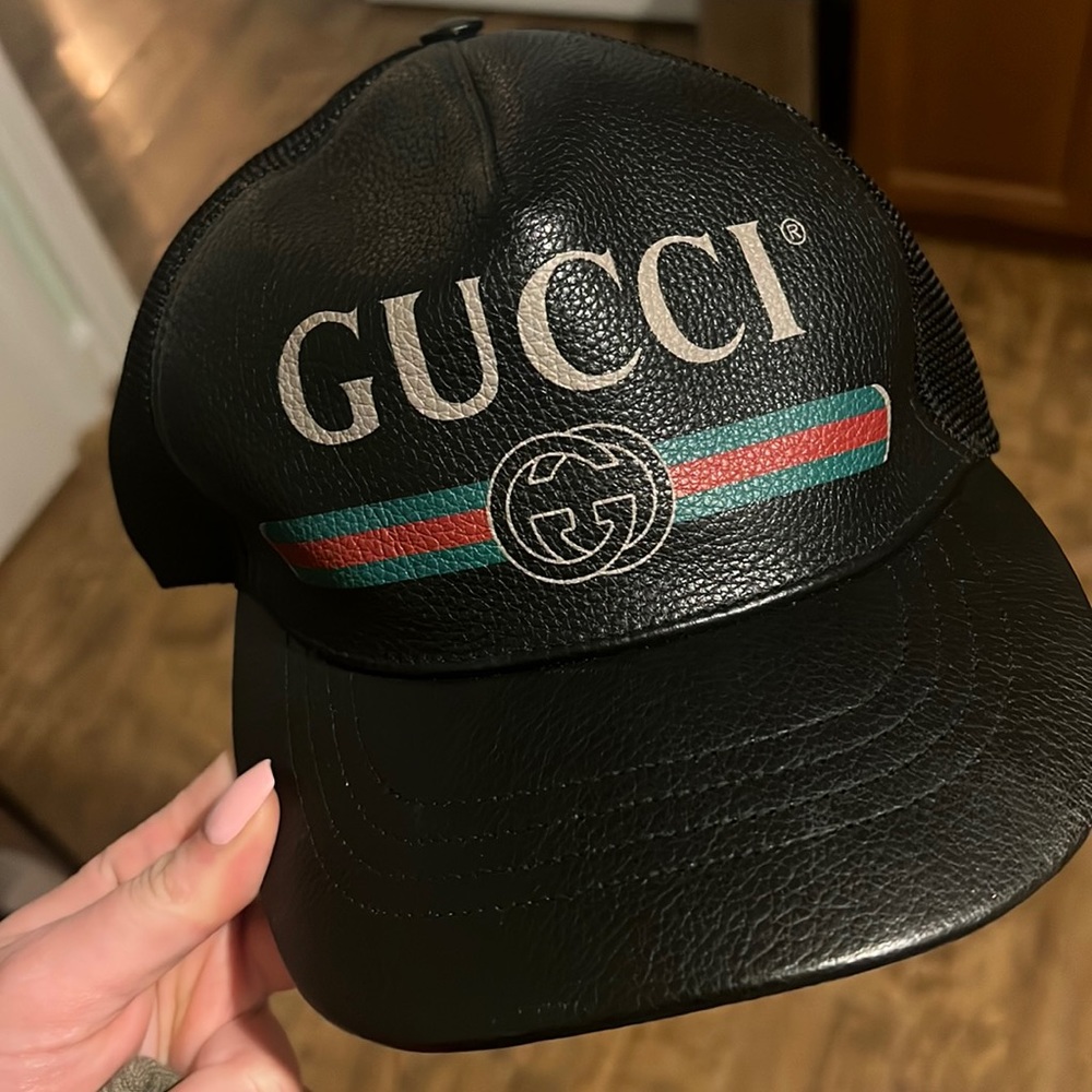Gucci black leather logo hat
